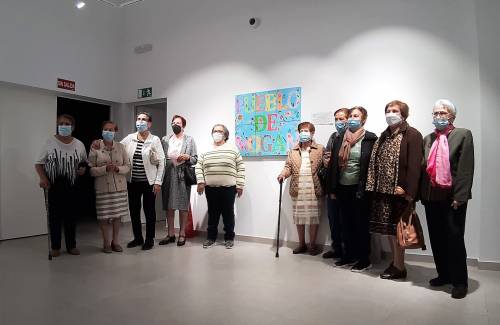 Mayores del casco de Mogán exponen sus pinturas en el Centro Cultural El Mocán