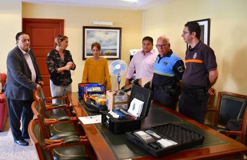 El Gobierno de Canarias entrega nuevo material a los cuerpos de seguridad y emergencias de Mogán