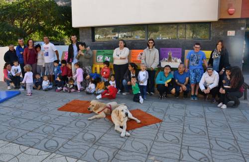 El Ayuntamiento de Mogán enseña a los más pequeños del municipio a cuidar a las mascotas y el entorno