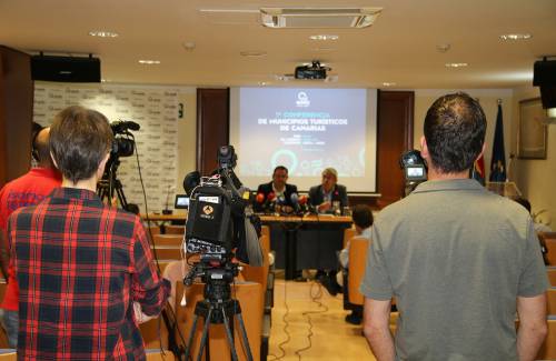 La I Conferencia de Municipios Turísticos de Canarias buscará consenso para el modelo de gestión de la primera industria canaria