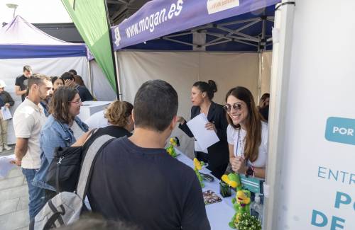 Empresas y talentos conectan en la Feria  de Empleo 'Job Dating' de Mogán